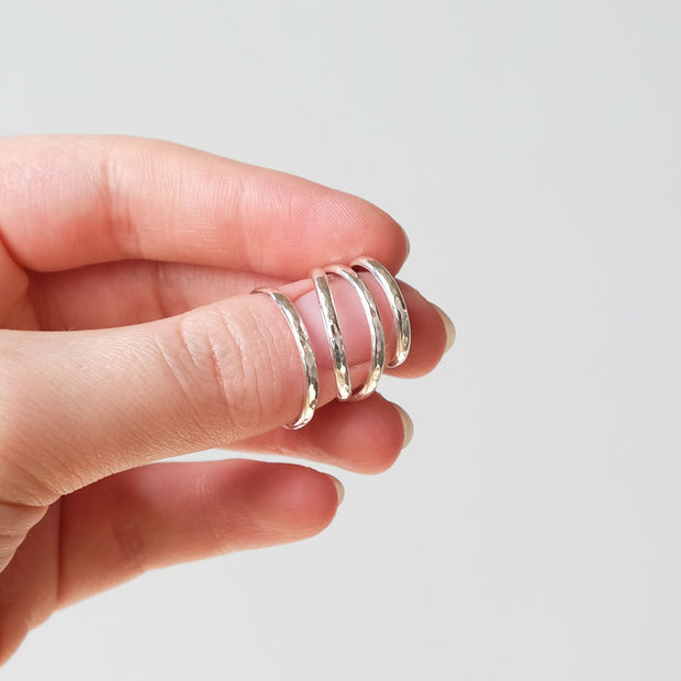 Dainty Pebble Ring