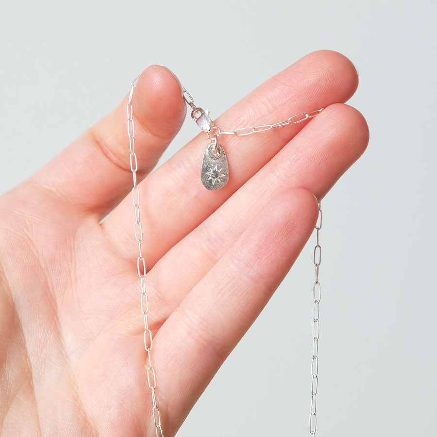 Pebble Outline Charm Necklace